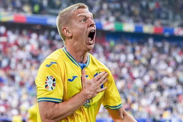 Ukraine's Yaremchuk Seals Crucial 2-1 Victory Over Slovakia in Euro 2024 Group E Match"