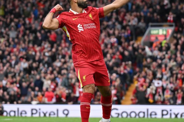 Liverpool Seals 2-0 Success with Goals from Diaz and Salah