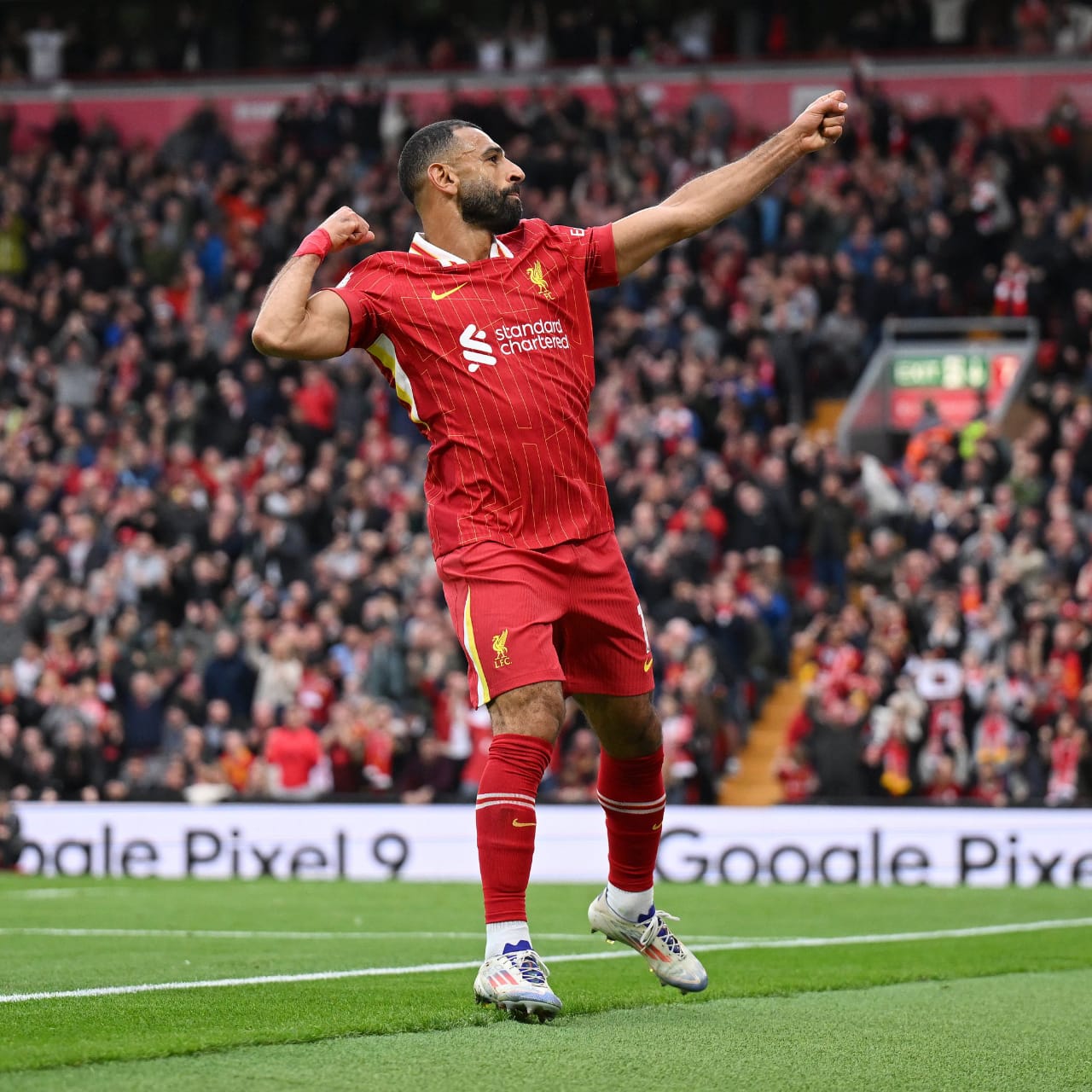 Liverpool Seals 2-0 Success with Goals from Diaz and Salah