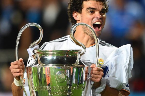 Pepe Announces Retirement: The End of a Glorious Football Journey