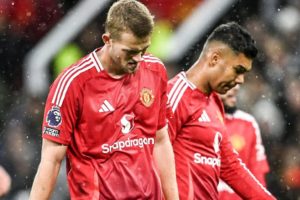 Manchester United Humiliated by Tottenham at Old Trafford as Bruno Fernandes Sent Off