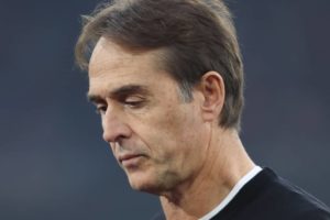 Pressure on Julen Lopetegui as West Ham’s Struggling Season Persist