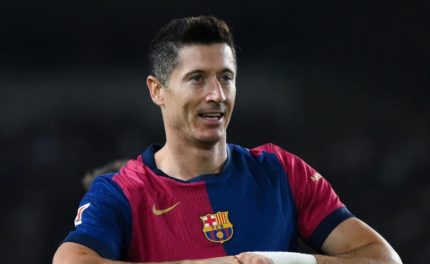 Robert Lewandowski's Scoring Prowess Propels Barcelona to Champions League Victory