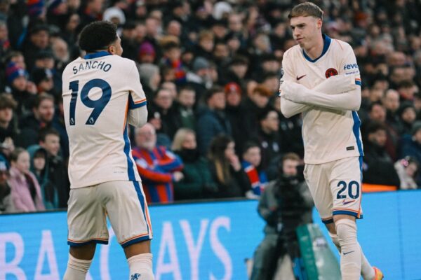 Chelsea's Winning Streak Ends with Late Drama at Selhurst Park