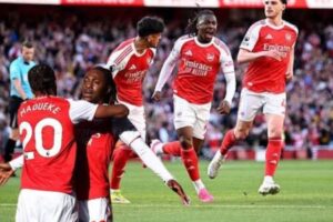 Arsenal Edge Newcastle to Reclaim Top Spot as Title Race Intensifies