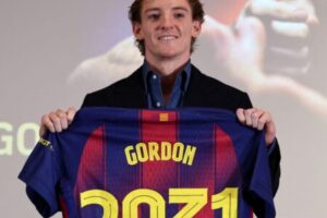 Anthony Gordon’s Barcelona Dream Arrives Speaking Fluent Spanish Before the Paperwork Does