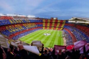 Barcelona Fear Revenue Blow as Oscar Mingueza Delays Contract Decision