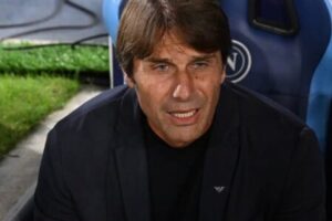 Conte Reportedly Escapes Napoli With Hairline Still Intact