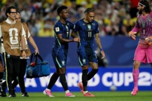 Hamstring Says ‘Not Today’: Raphinha’s Early Exit Leaves Barcelona Holding Their Breath in Brazil Drama”