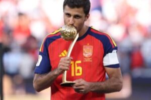 Barcelona Contact Rodri's Representatives Over Possible Transfer