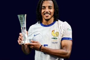 Kounde Chase Sparks Debate Over Barcelona's Priorities