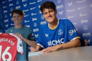 Everton’s £7m “Midfield Rescue Mission” Begins as Norgaard Leaves Arsenal’s Trophy Party for Toffees Duty