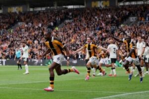 Hull City Roar Back to the Premier League While Manchester United Forget Their Lines