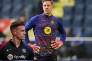 Ter Stegen Goodbye Tour Begins, But Paperwork Refuses to Leave the Pitch