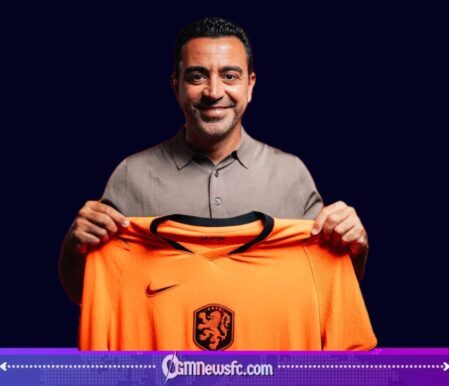 Netherlands Hand Xavi the Oranje Keys as Barcelona Legend Begins Dutch Revolution