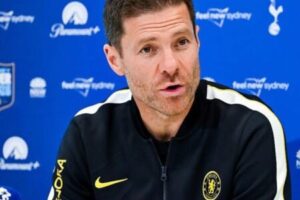 Xabi Alonso Slams the Brakes on Chelsea Goalkeeper Rumours: "I'm Happy With What I've Got