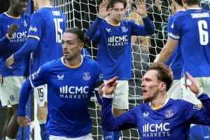 EVERTON PROVE THAT NO PLAYER IS BIGGER THAN THE CLUB AS GREALISH'S ABSENCE FAILS TO STOP NEWCASTLE'S CUP ELIMINATION!